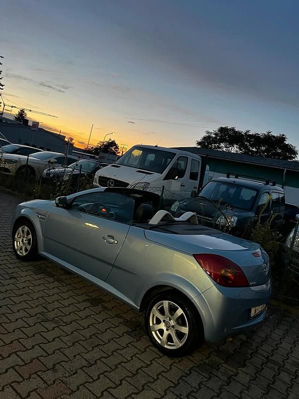 Blau Gebraucht 2007 Opel Tigra Cabrio | 1.000 € (Superpreis) - Bild 1/4