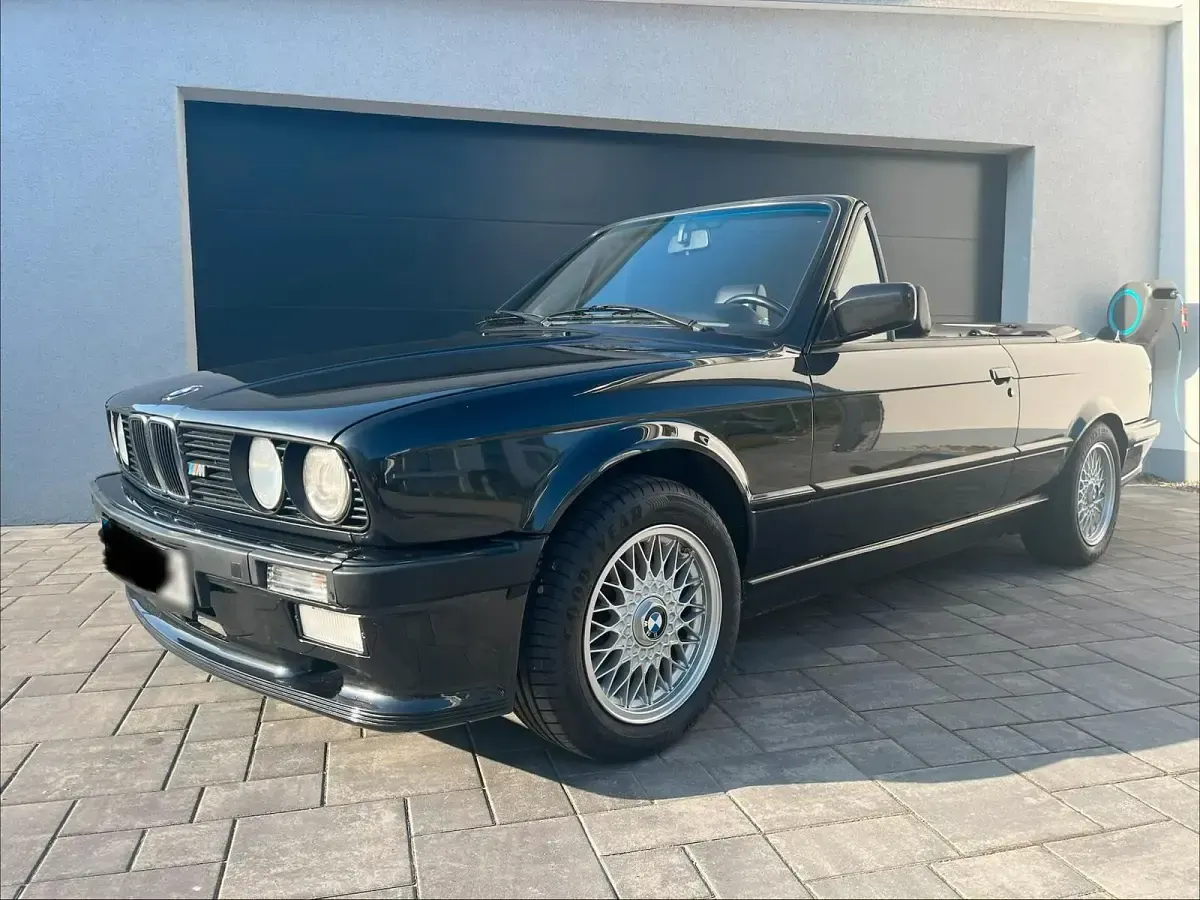 Gebraucht BMW 320 Cabriolet 129 PS (94 kW) 1990 Schwarz Cabrio