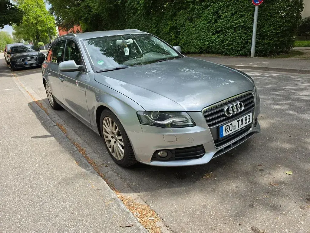 Używany Audi A4 Ambition 120 KM (88 kW) 2009 Szary Kombi