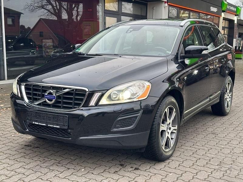 Gebraucht Volvo XC60 Summum 163 PS (119 kW) 2011 Schwarz SUV
