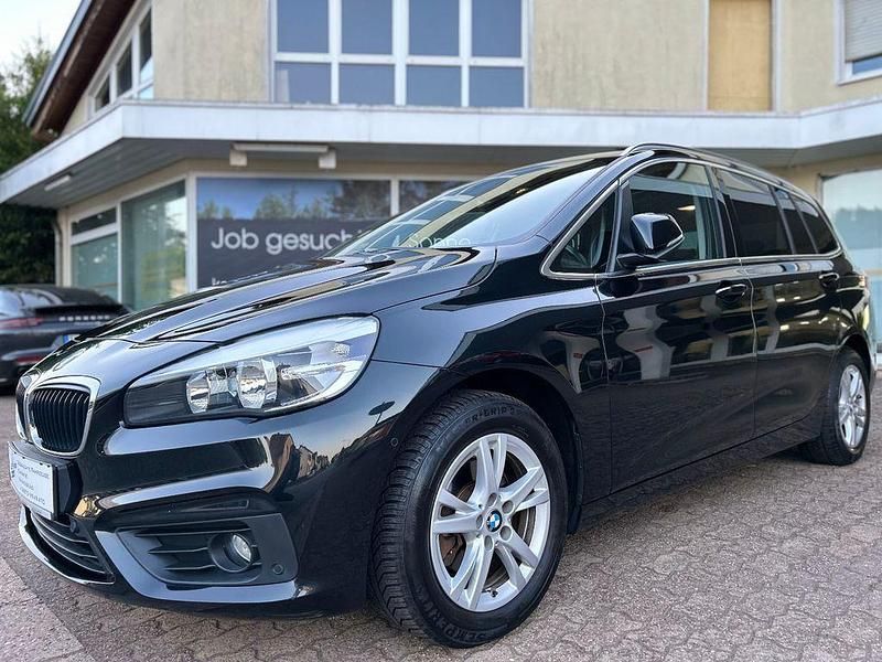 Schwarz Gebraucht 2017 BMW 216 Advantage Kombi | 16.890 € - Bild 1/4