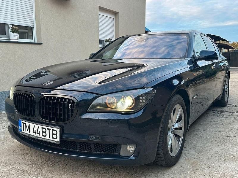 Gebraucht BMW 750 408 PS (300 kW) 2009 Blau Limousine