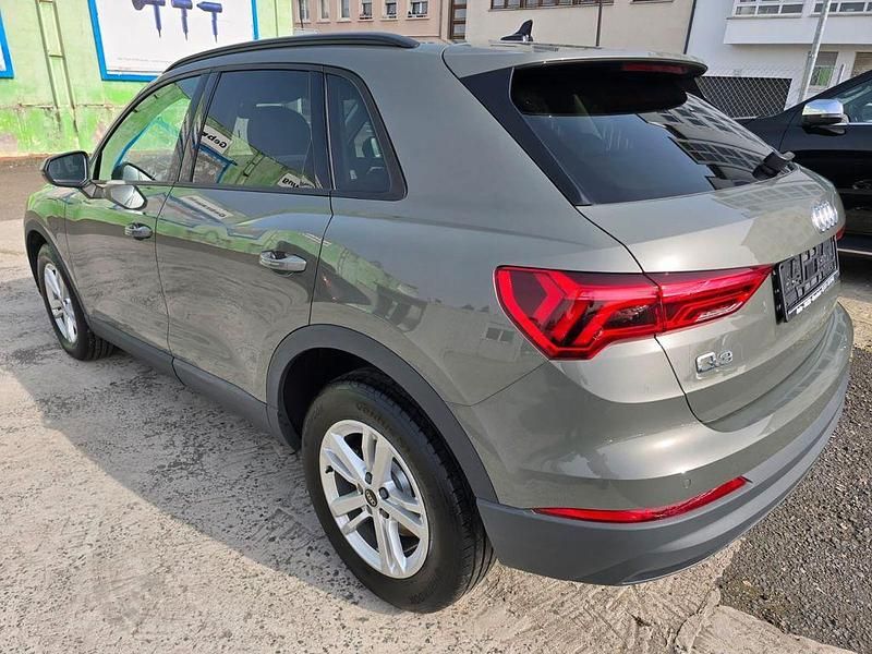 Gebraucht Audi Q3 150 PS (110 kW) 2022 Grau SUV