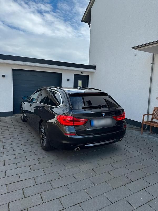 Second-hand BMW 520 190 CP (139 kW) 2017 Gri Break