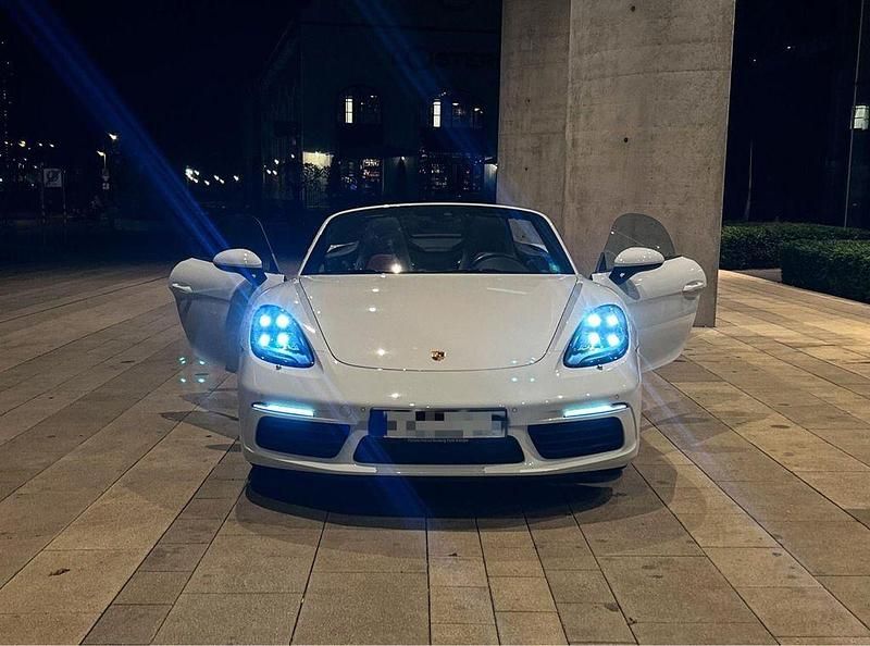 Gebraucht Porsche 718 Boxster 299 PS (219 kW) 2017 Weiß Cabrio