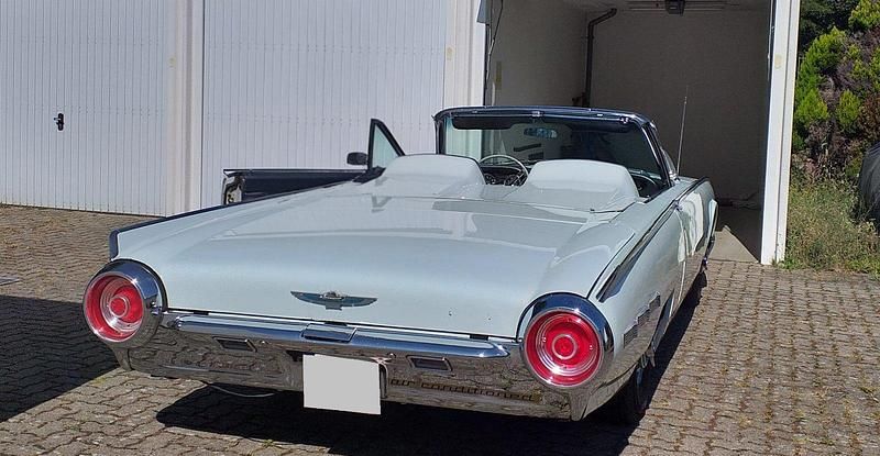 Weiß Gebraucht 1962 Ford Thunderbird Convertible Cabrio | 23.800 € - Bild 1/4