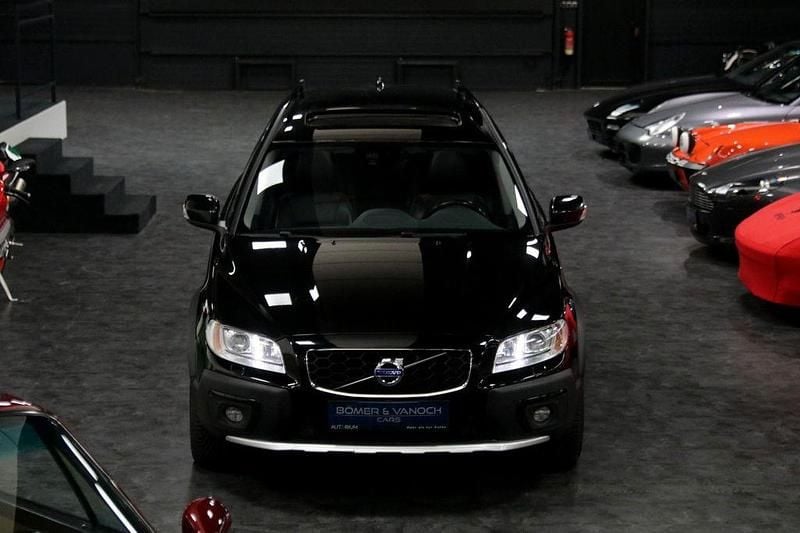 Gebraucht Volvo XC70 Business Edition 220 PS (161 kW) 2016 Schwarz Kombi