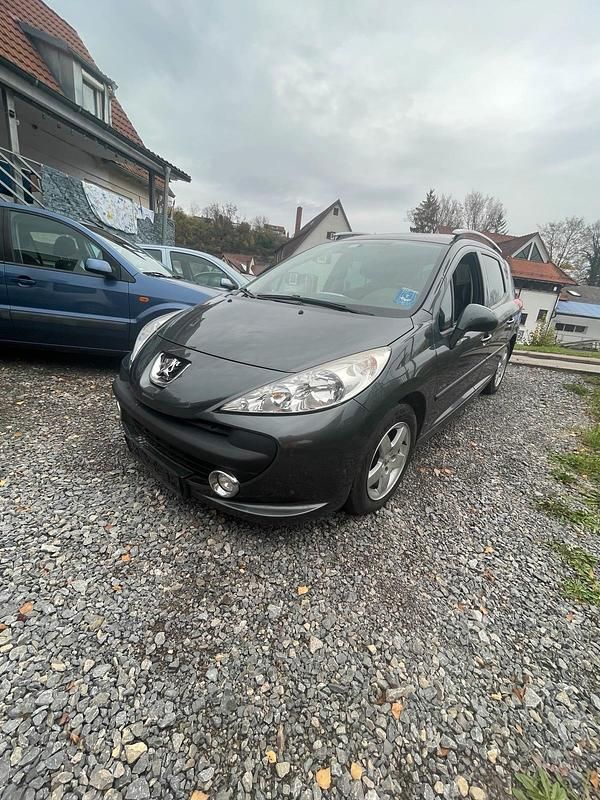 Gebraucht Peugeot 207 95 PS (69 kW) 2009 Schwarz Limousine