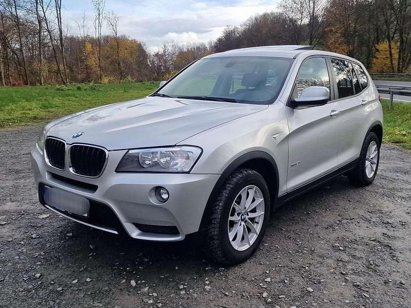 Silber Gebraucht 2013 BMW X3 SUV | 15.500 € (Guter Preis) - Bild 1/4