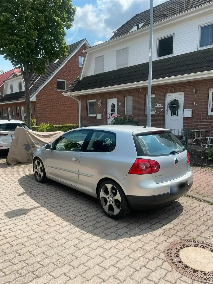 Gebraucht VW Golf V GTI 80 PS (58 kW) 2007 Silber Kleinwagen