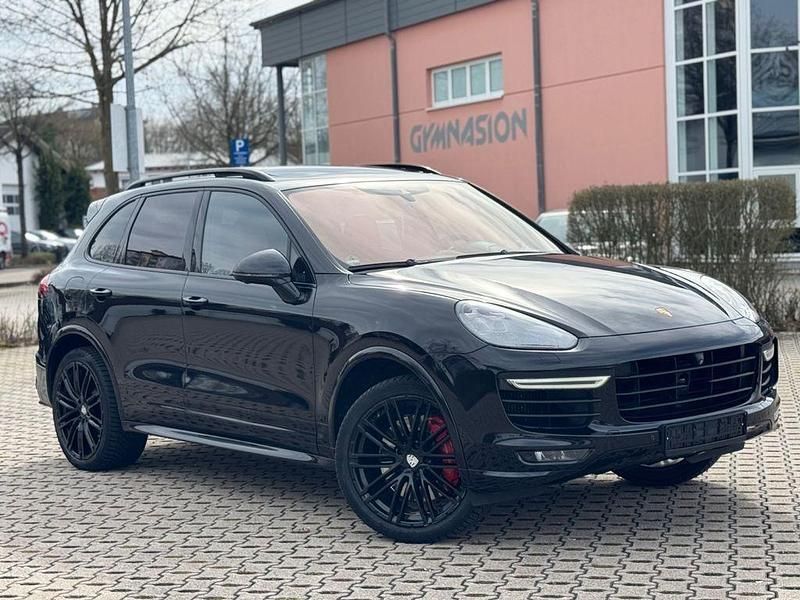 Gebraucht Porsche Cayenne Turbo 519 PS (381 kW) 2015 Schwarz SUV