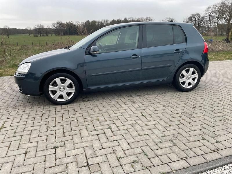 Gebraucht VW Golf V 122 PS (89 kW) 2007 Blau Limousine