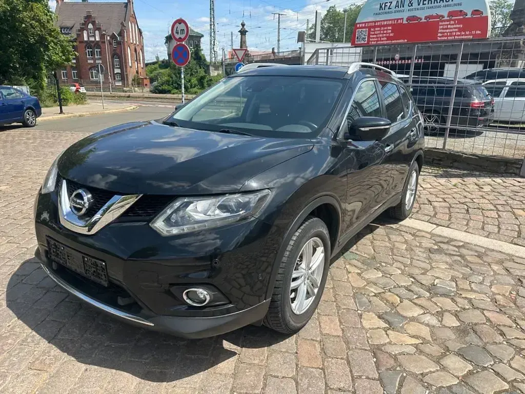 Gebraucht Nissan X-Trail Tekna 177 PS (130 kW) 2017 Schwarz SUV