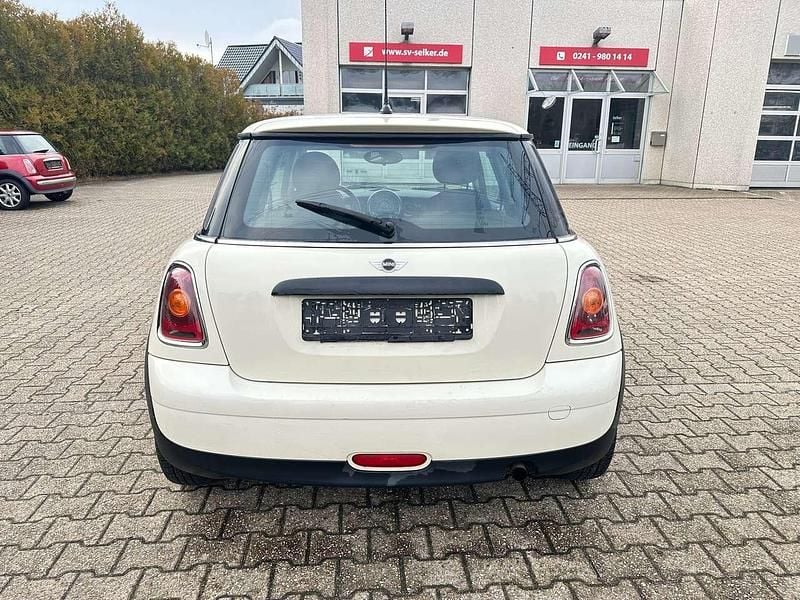 Usado Mini ONE 95 HP (69 kW) 2007 Bege Citadino