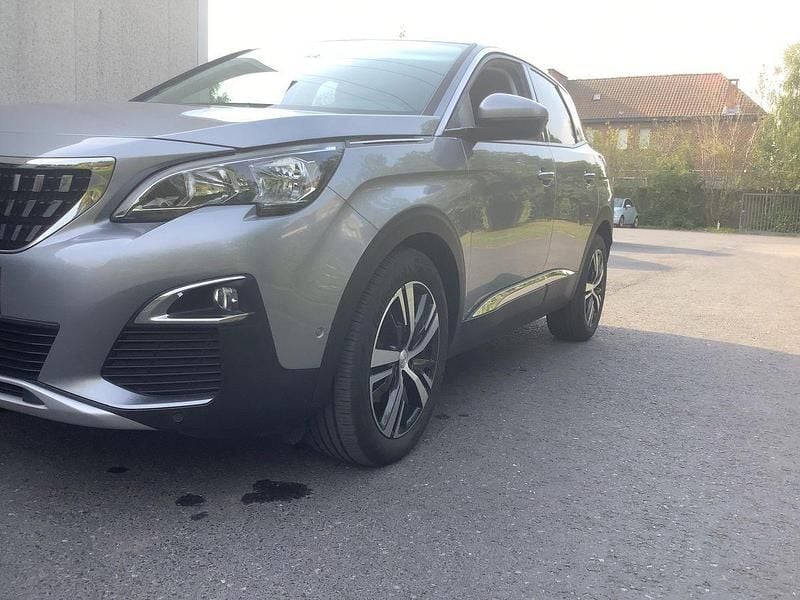Gebraucht Peugeot 3008 Allure 130 PS (95 kW) 2020 SUV
