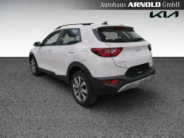 Gebraucht Kia Stonic Vision 101 PS (74 kW) 2024 Schneeweiß (metallic) SUV