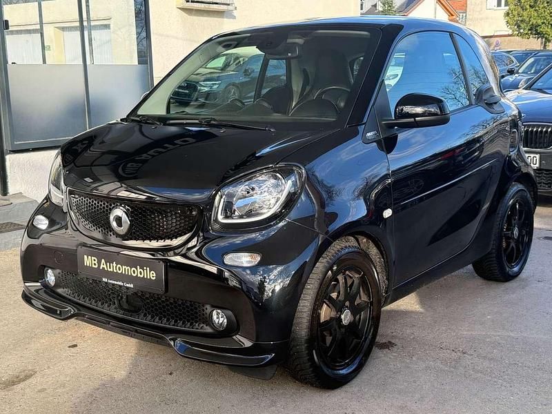 Schwarz Gebraucht 2018 Smart ForTwo Coupé Brabus Kleinwagen | 15.900 € (Guter Preis) - Bild 1/4