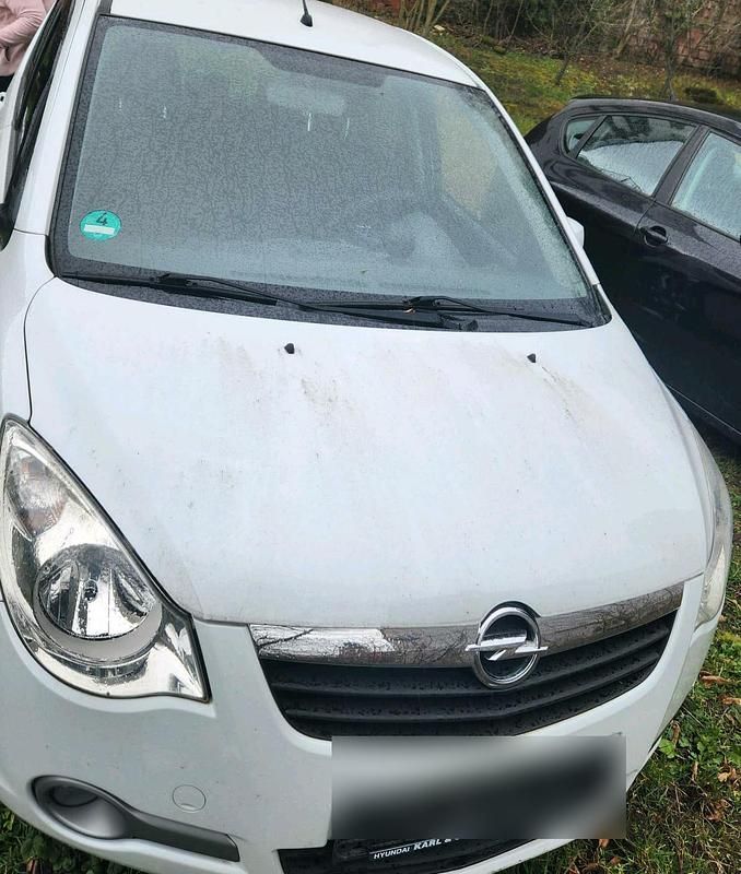 Gebraucht Opel Agila 85 PS (62 kW) 2009 Weiß Kleinwagen