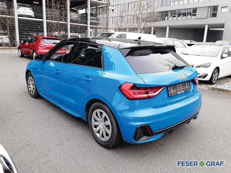 Gebraucht Audi A1 Sportback Ambiente 110 PS (80 kW) 2022 Turboblau / mythosschwarz metallic Kleinwagen