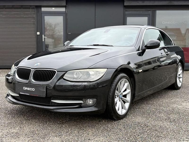 Gebraucht BMW 318 Cabriolet 143 PS (105 kW) 2010 Schwarz Cabrio