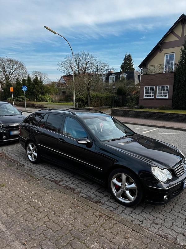 Gebraucht Mercedes C200 163 PS (119 kW) 2006 Schwarz Kombi