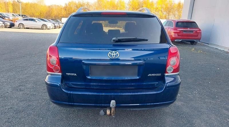 Gebraucht Toyota Avensis 147 PS (108 kW) 2007 Blau Kombi