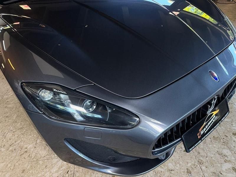 Gebraucht Maserati Granturismo 460 PS (338 kW) 2013 Grau Coupé