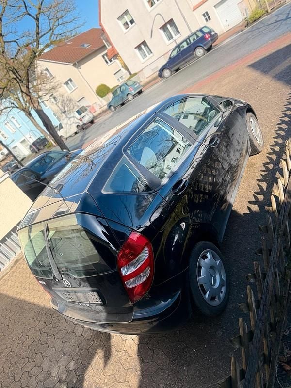 Gebraucht Mercedes A150 95 PS (69 kW) 2005 Schwarz Limousine