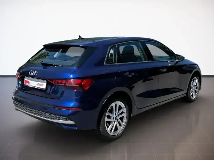 Gebraucht Audi A3 Advanced 150 PS (110 kW) 2025 Navarrablau Limousine