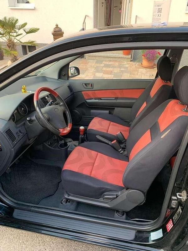 Gebraucht Hyundai Getz 67 PS (49 kW) 2008 Schwarz Kleinwagen