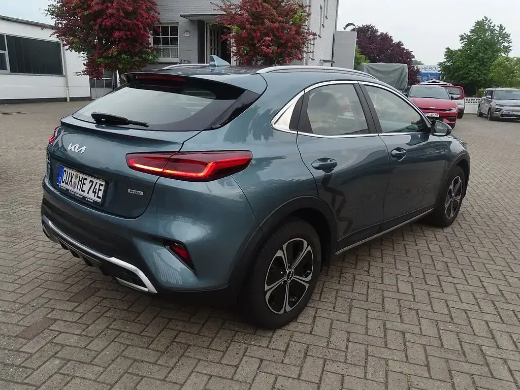 Gebraucht Kia XCeed Spirit 105 PS (77 kW) 2024 Grau SUV