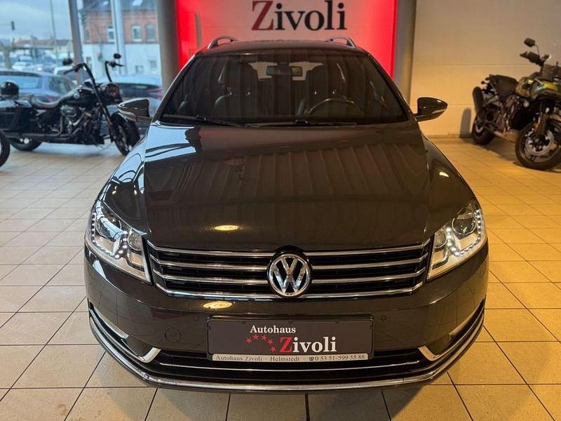 Gebraucht VW Passat Exclusive 140 PS (102 kW) 2012 Grau Kombi