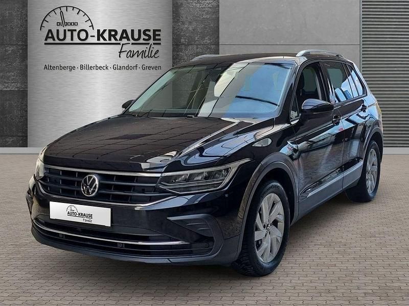 Gebraucht VW Tiguan Active 150 PS (110 kW) 2021 Schwarz SUV