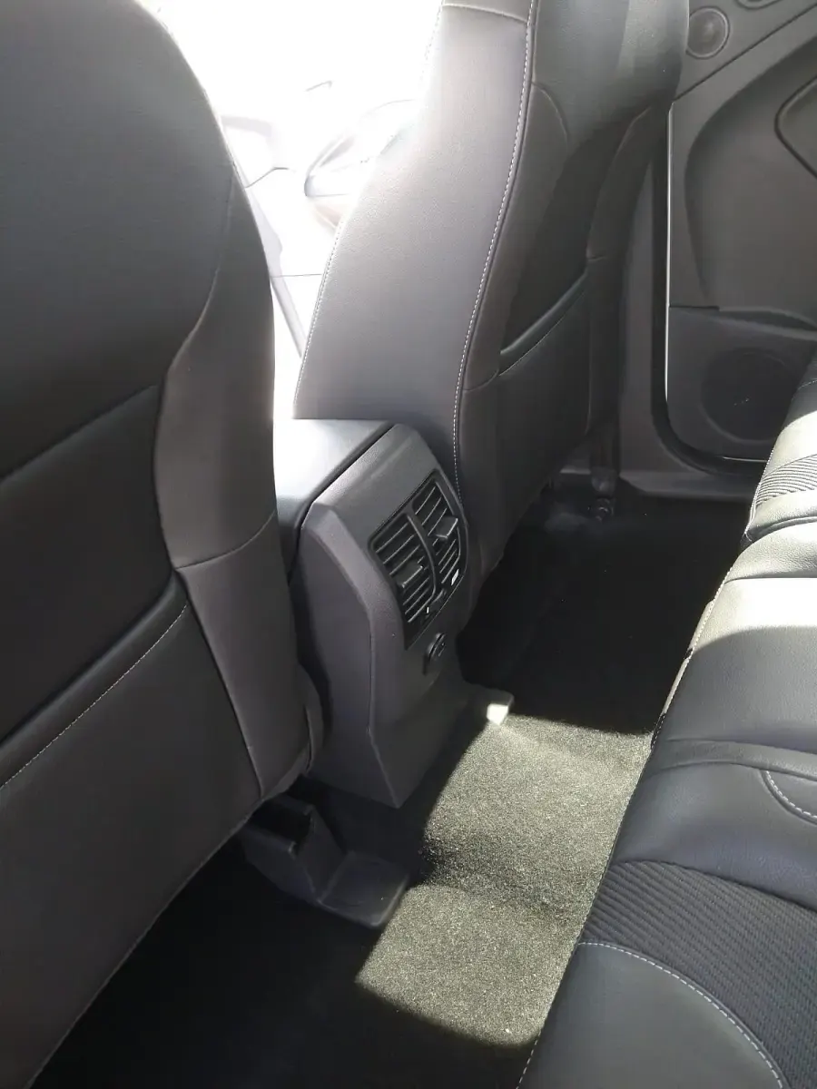 Second-hand Ford Kuga 150 CP (110 kW) 2015 Alb SUV