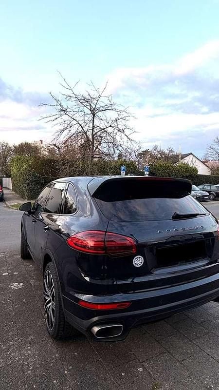 Gebraucht Porsche Cayenne 239 PS (175 kW) 2017 Blau SUV
