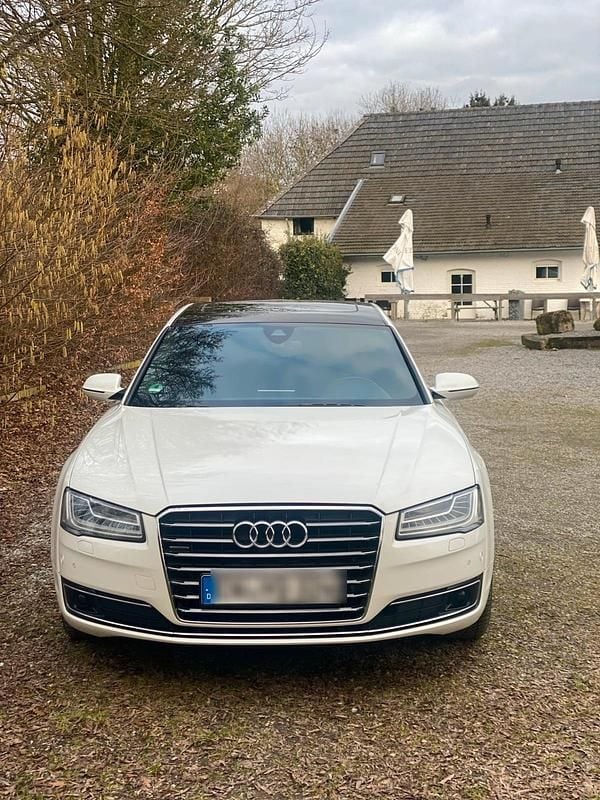Gebraucht Audi A8L 381 PS (280 kW) 2012 Weiß Limousine