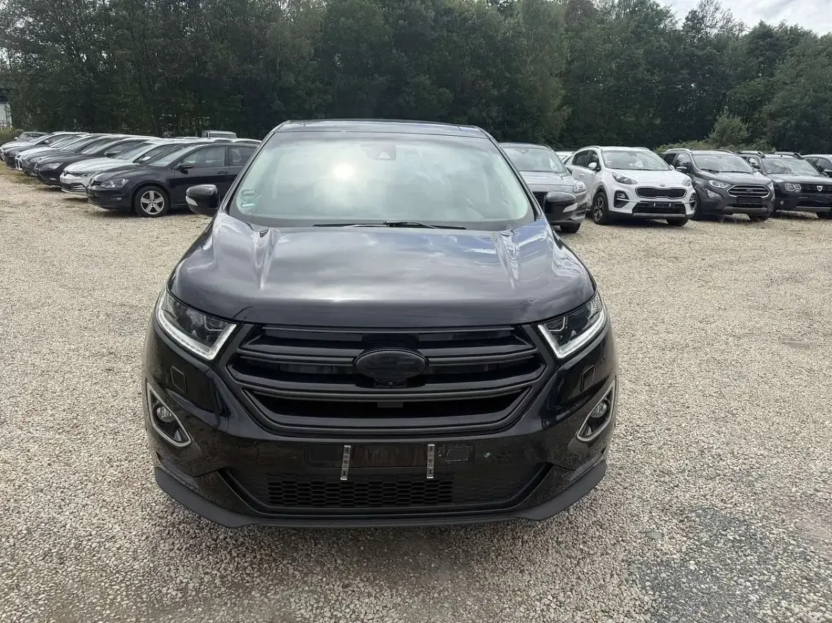 Gebraucht Ford Edge Titanium 209 PS (153 kW) 2017 Schwarz SUV