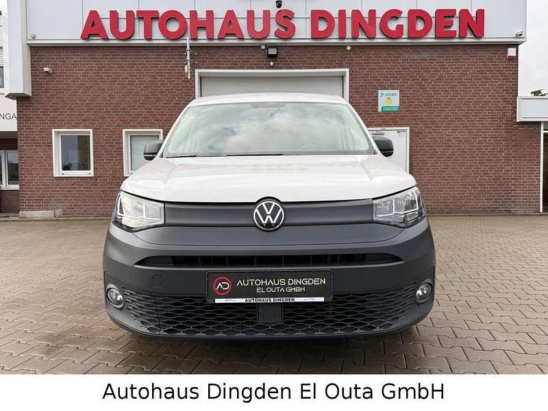 Gebraucht VW Caddy Basis 122 PS (89 kW) 2021 Weiß Van / Kleinbus