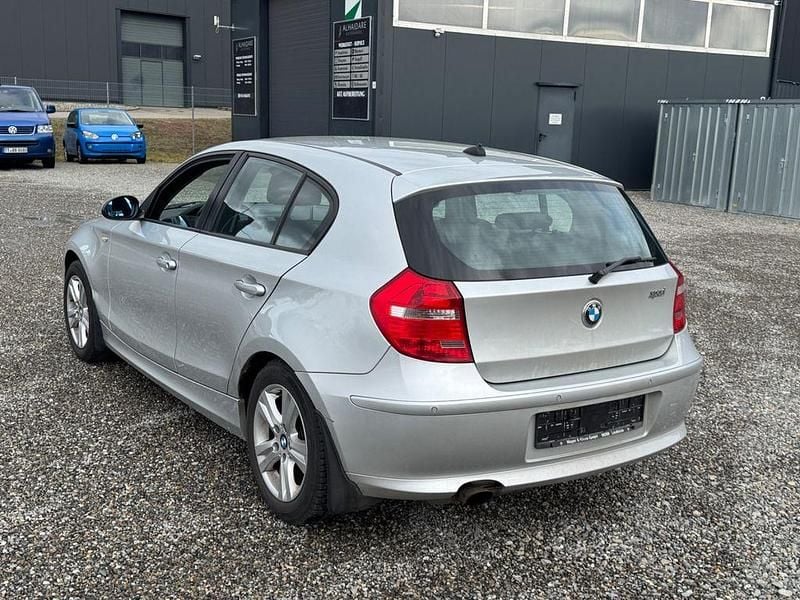 Gebraucht BMW 118 Advantage 143 PS (105 kW) 2007 Silber Kleinwagen