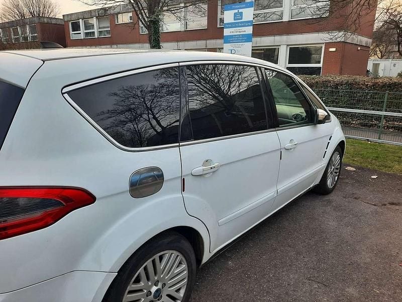 Gebraucht Ford S-MAX Champions Edition 140 PS (102 kW) 2012 Van / Kleinbus