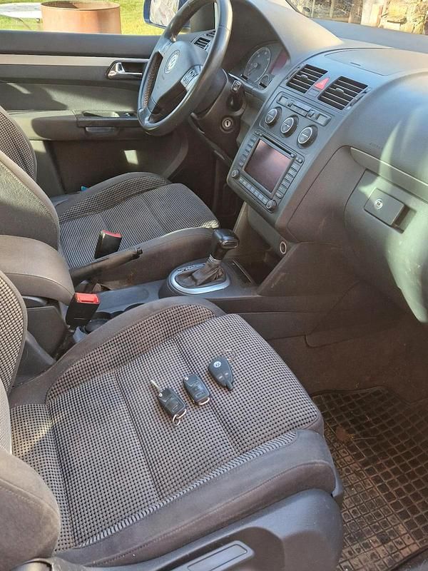 Gebraucht VW Touran 150 PS (110 kW) 2005 Blau Van / Kleinbus