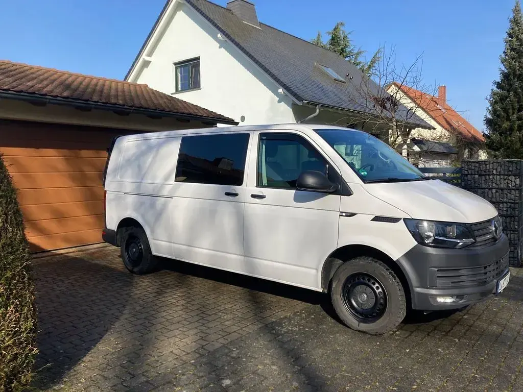 Używany VW T6 150 KM (110 kW) 2017 Biały Van