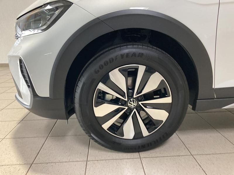 Używany VW Taigo Move 110 KM (80 kW) 2024 Biały SUV