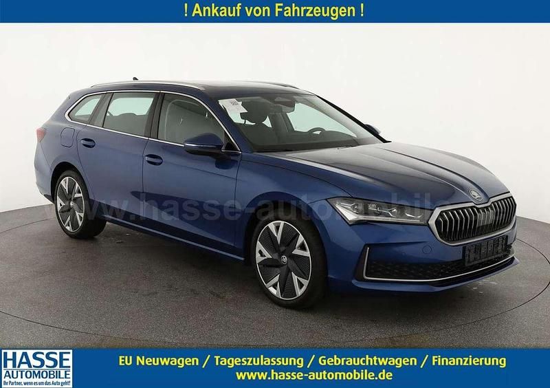 Atlantik blau metallic Gebraucht 2024 Skoda Superb Selection Kombi | 43.495 € (Guter Preis) - Bild 1/4