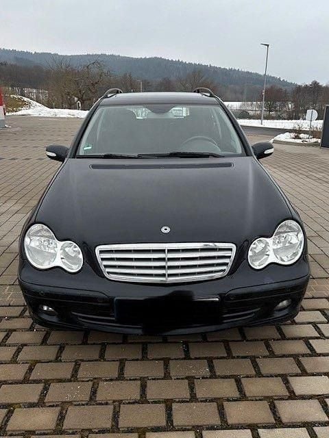 Schwarz Gebraucht 2007 Mercedes C200 Kombi | 6.000 € (Guter Preis) - Bild 1/4