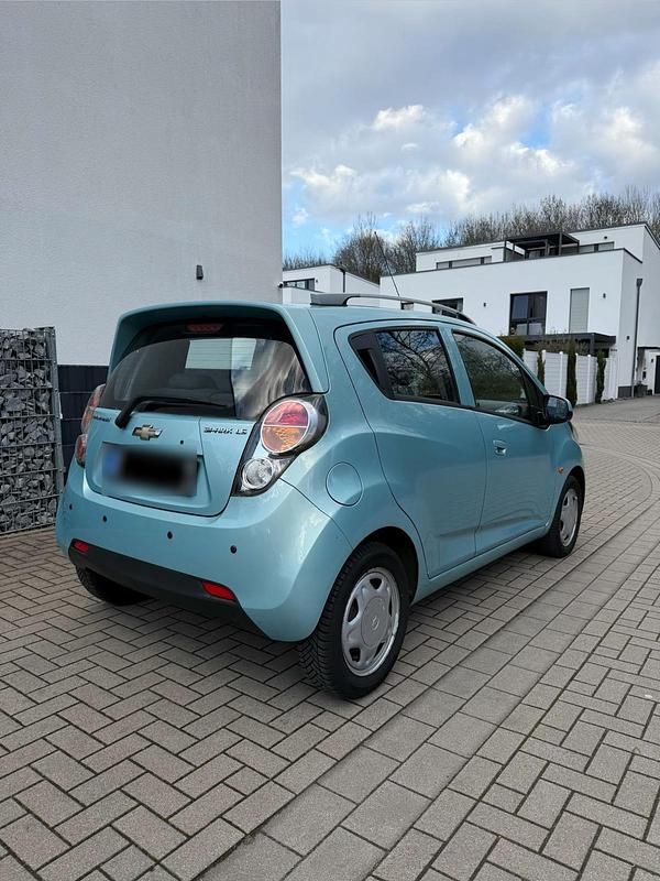 Gebraucht Chevrolet Spark LT 80 PS (58 kW) 2010 Blau Kleinwagen