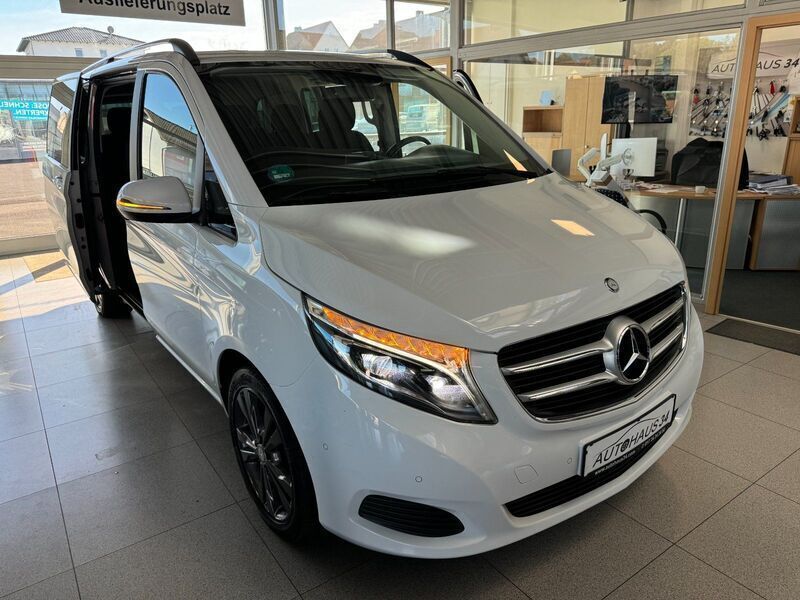 Gebraucht Mercedes V250 190 PS (139 kW) 2017 Weiß Van / Kleinbus