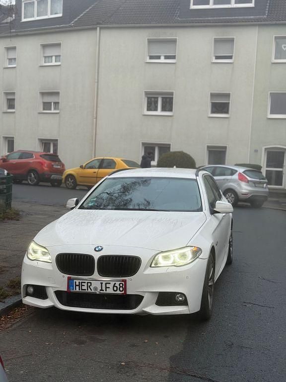 Gebraucht BMW 520 184 PS (135 kW) 2013 Weiß Kombi