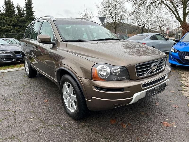 Gebraucht Volvo XC90 Momentum 163 PS (119 kW) 2014 Braun SUV