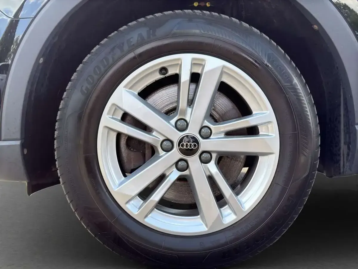 Gebraucht Audi Q3 245 PS (180 kW) 2023 Mythosschwarz metallic SUV